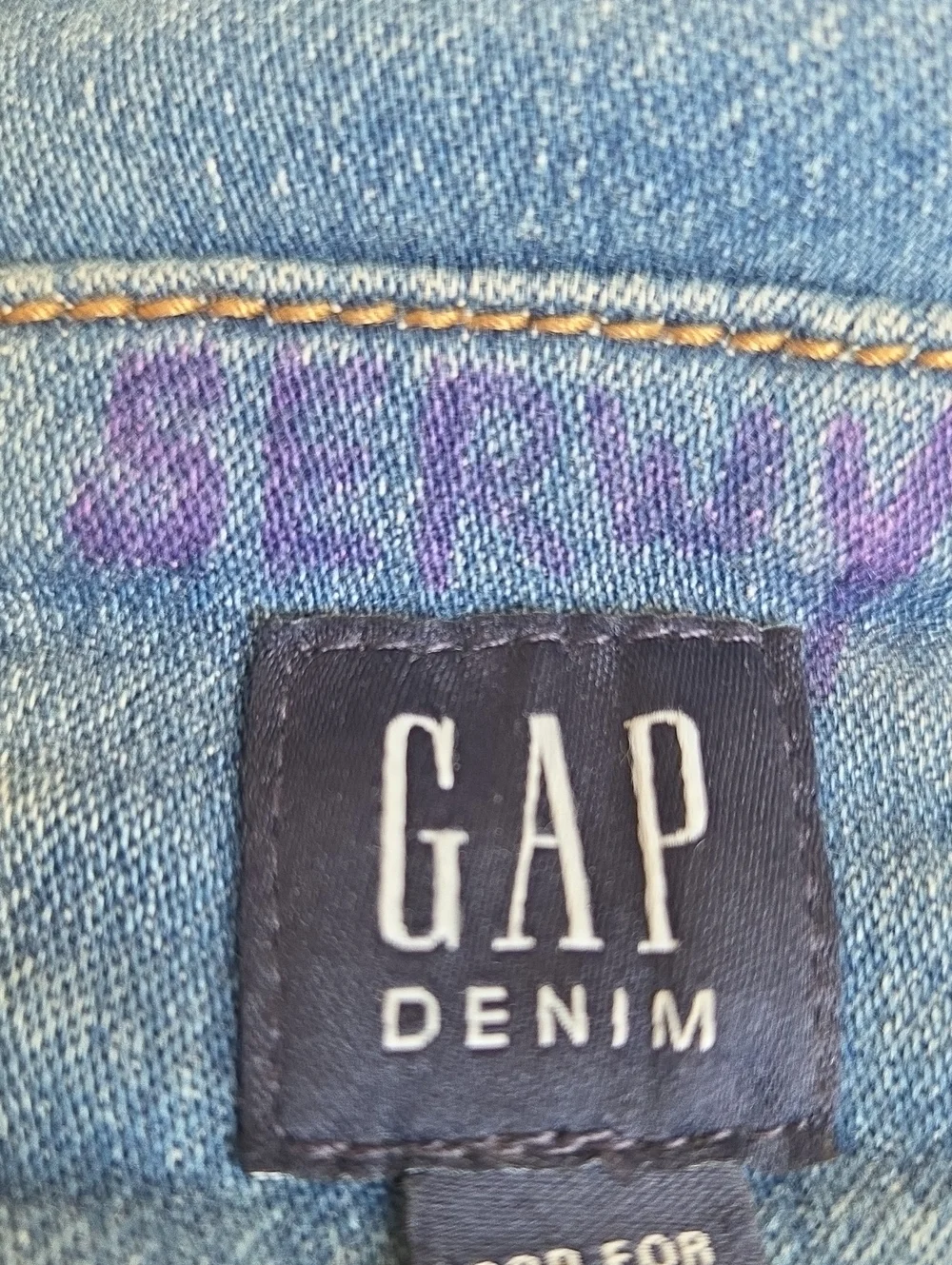 GAP Women's Light Blue Denim Jacket